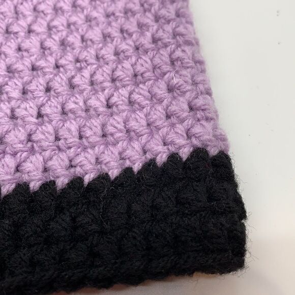 Hand made purple and black beanie cap tassel hat - Picture 7 of 9